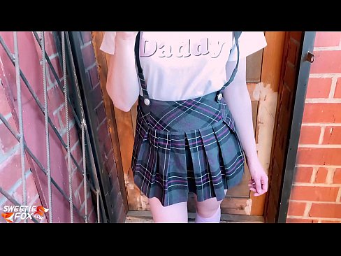 ❤️ Skolniece dziļi sūc savu locekli un nodarbību vietā dīdās. ❤ Anāls video pie porno lv.hentaidude.ru ﹏