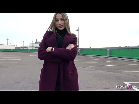 ❤️ VĀCU SKAUTS IR SAPNIS, PIESKARAS STEELE, AUTOSTĀVVIETA TELLTALE UN SEXY PAR NAUDU ❤ Anāls video pie porno lv.hentaidude.ru ﹏