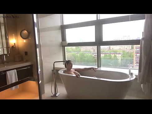 ❤️ Milzīgs skaistule kaislīgi trīc no viņas pussy vannas istabā ❤ Anāls video pie porno lv.hentaidude.ru ﹏