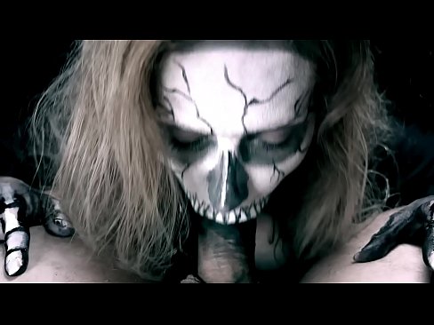 ❤️ Demoniska meitene sūc locekli ar savu melno muti un norij spermu. ❤ Anāls video pie porno lv.hentaidude.ru ﹏