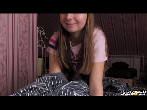 ❤️ Blondīne dziļi sūc savu BFF un saņem spermu mutē ❤ Anāls video pie porno lv.hentaidude.ru ﹏